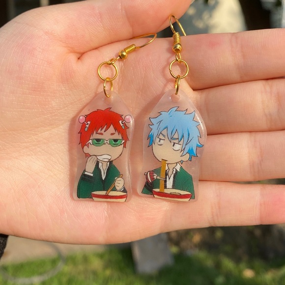 Hand Drawn Dangly Anime Earrings 💫 - Picture 2 of 4